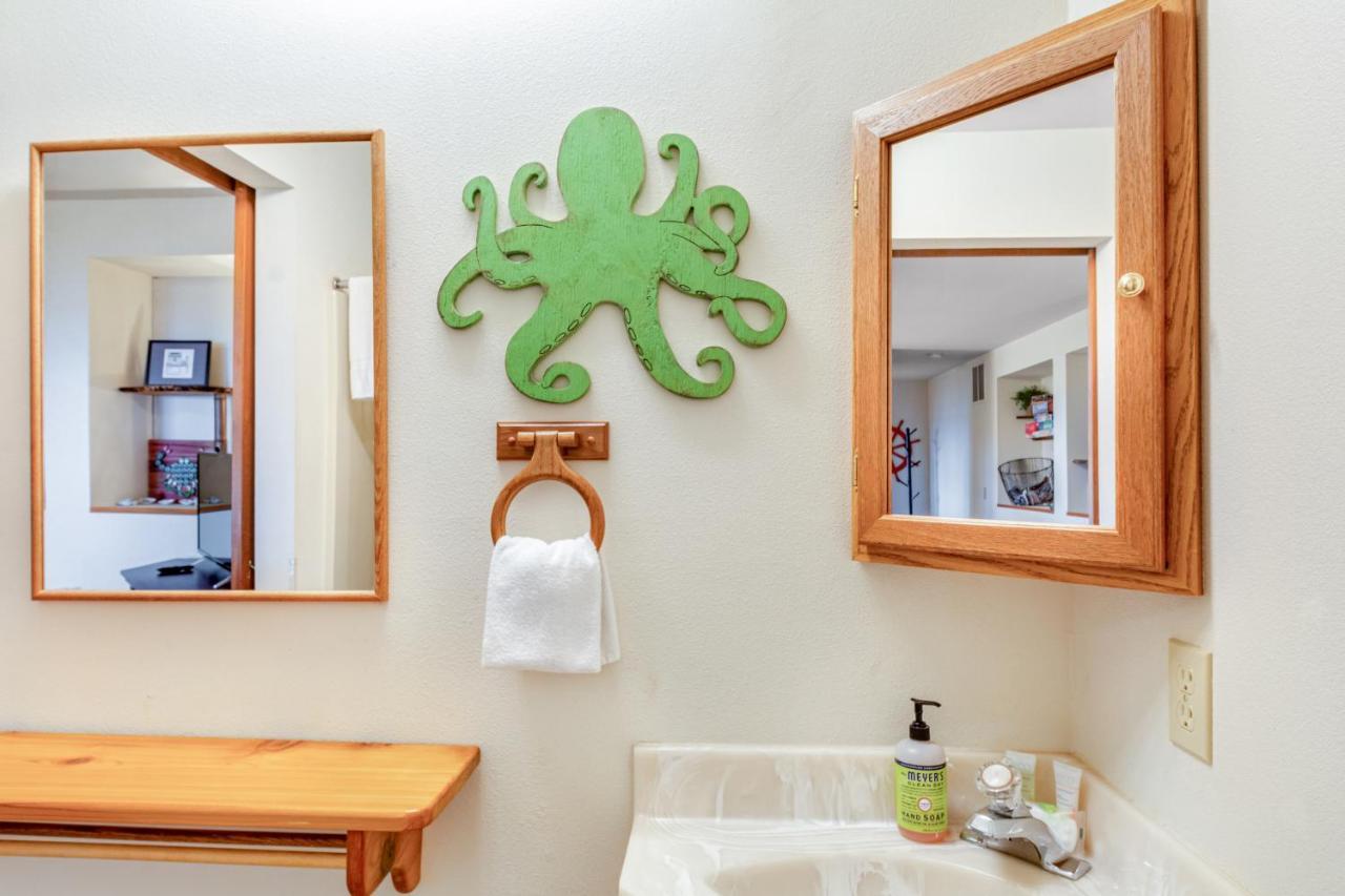Octopus Den Coupeville Eksteriør bilde